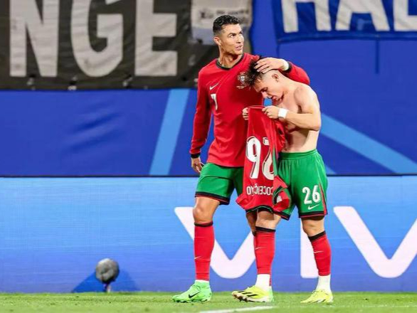 葡萄牙队在欧洲预选赛中获得升级 葡萄牙队在欧洲预选赛中获得升级