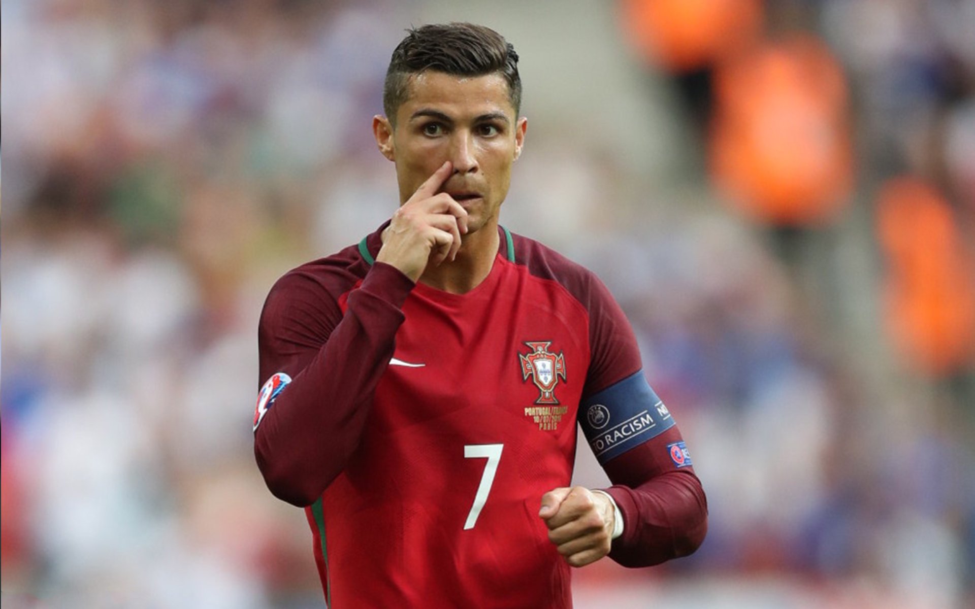 非洲雄狮绝杀南美劲旅，欧洲新王持续闪耀—足球世界的多元叙事