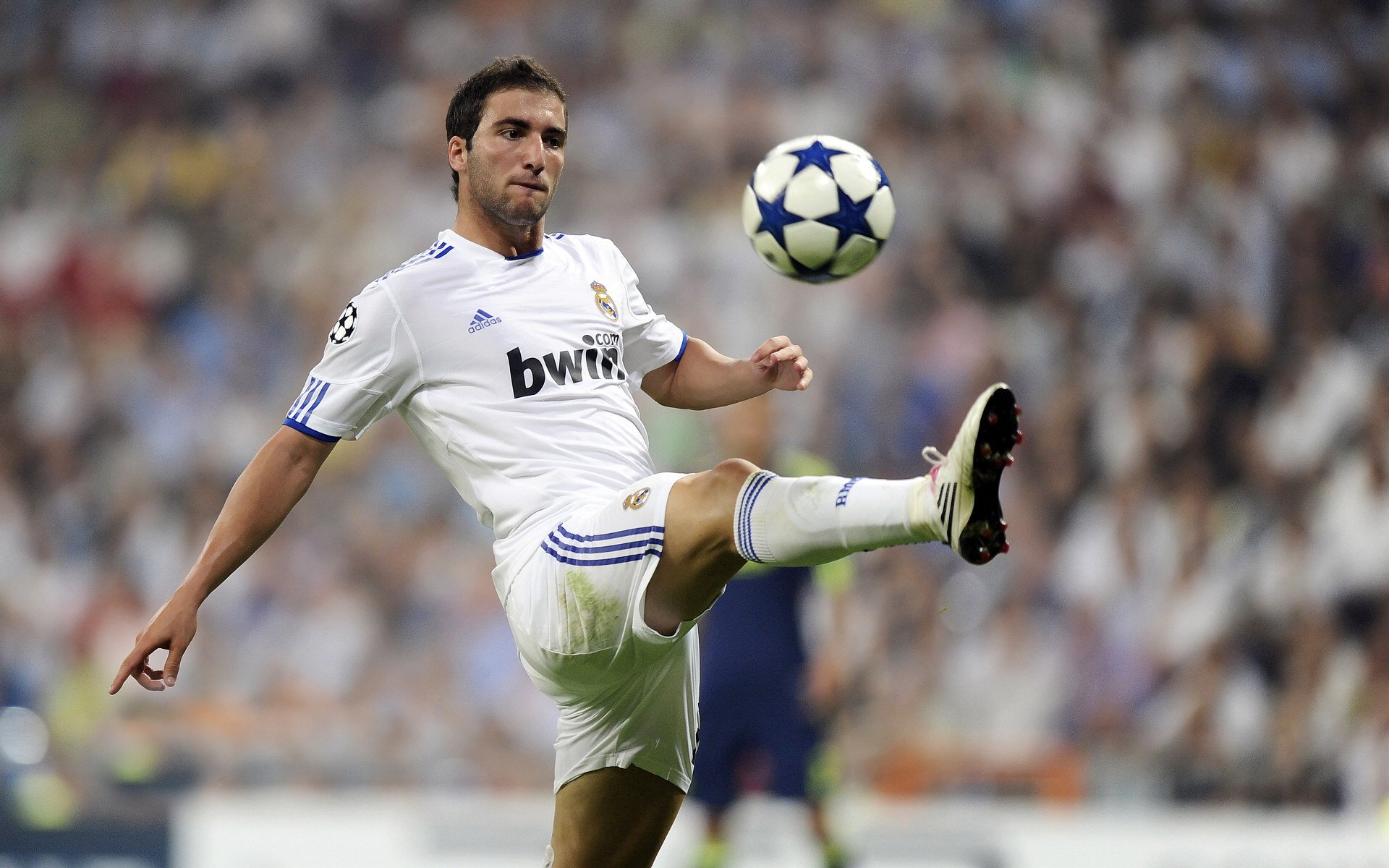 开拓者防守锁死雄鹿，乔治成为关键先生