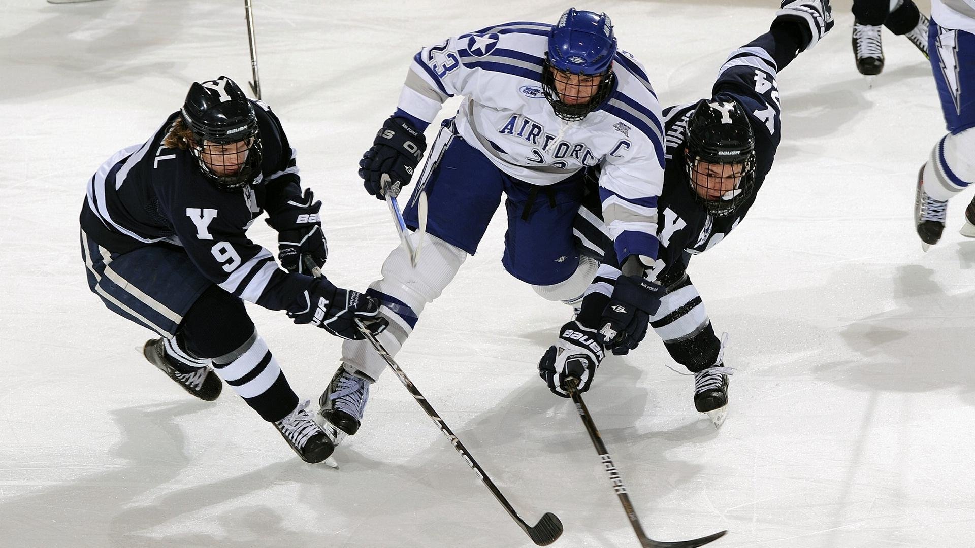 北美寒夜燃起新星,爱德华兹的压制级表演点亮美加墨世界杯之夜