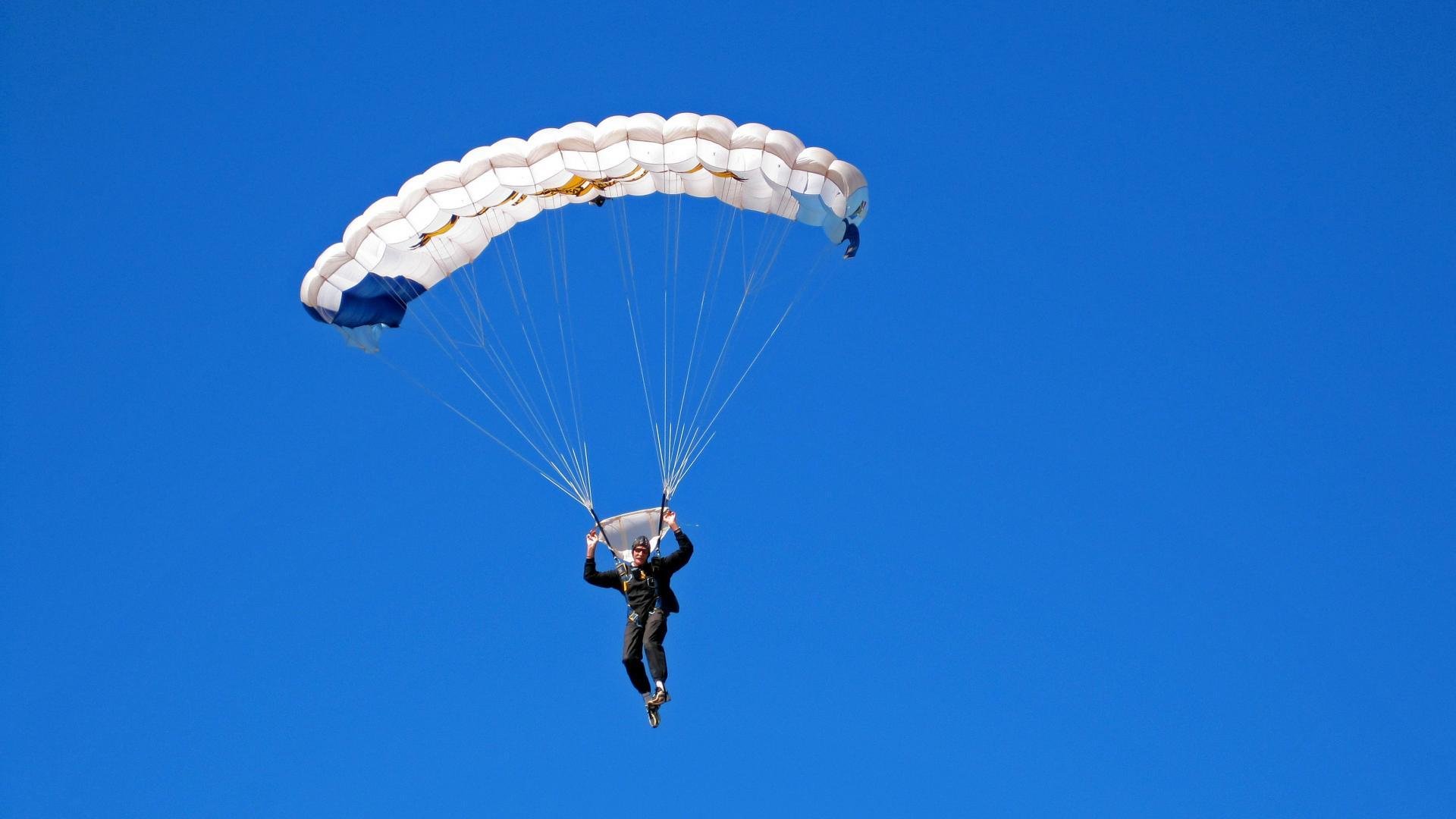 孤胆英雄爱德华兹！吉林绝境中他扛起全队，对阵广厦诠释何为唯一性