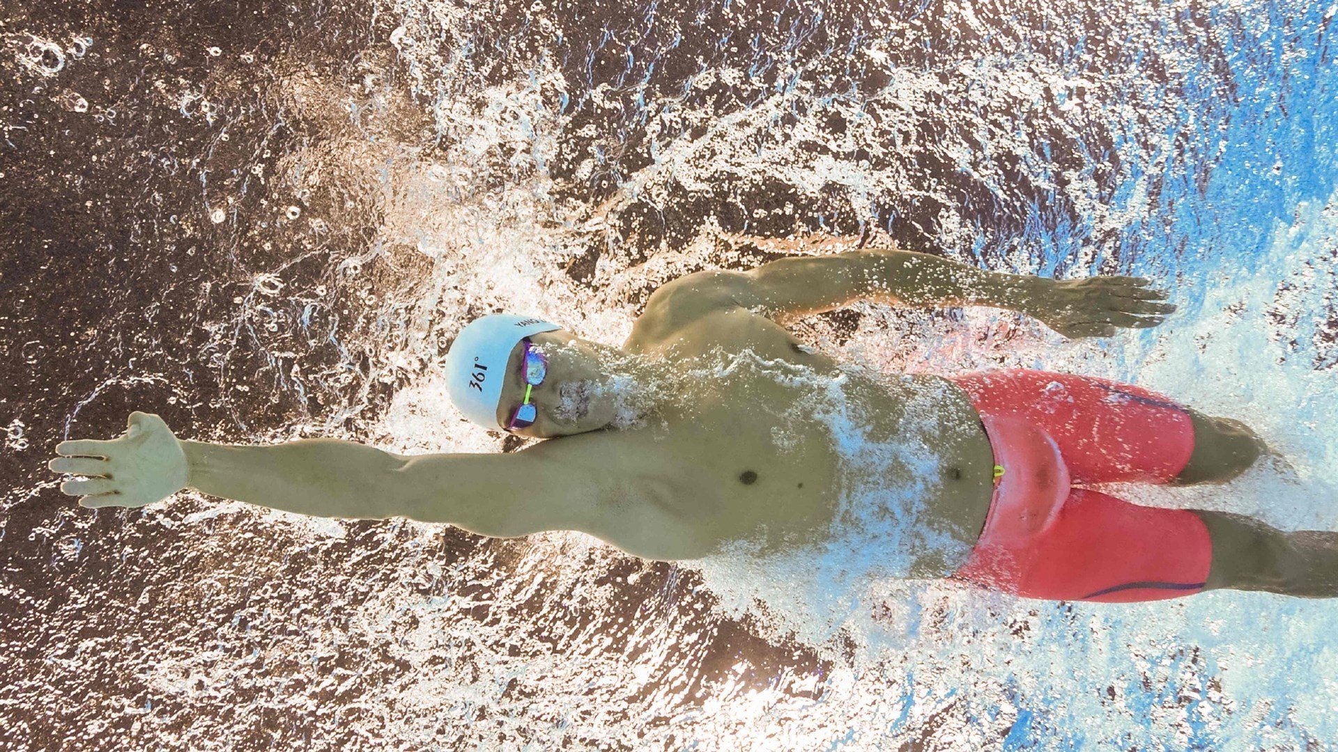 篮网速胜浙江队，班凯罗完成里程碑，新星闪耀国际赛场